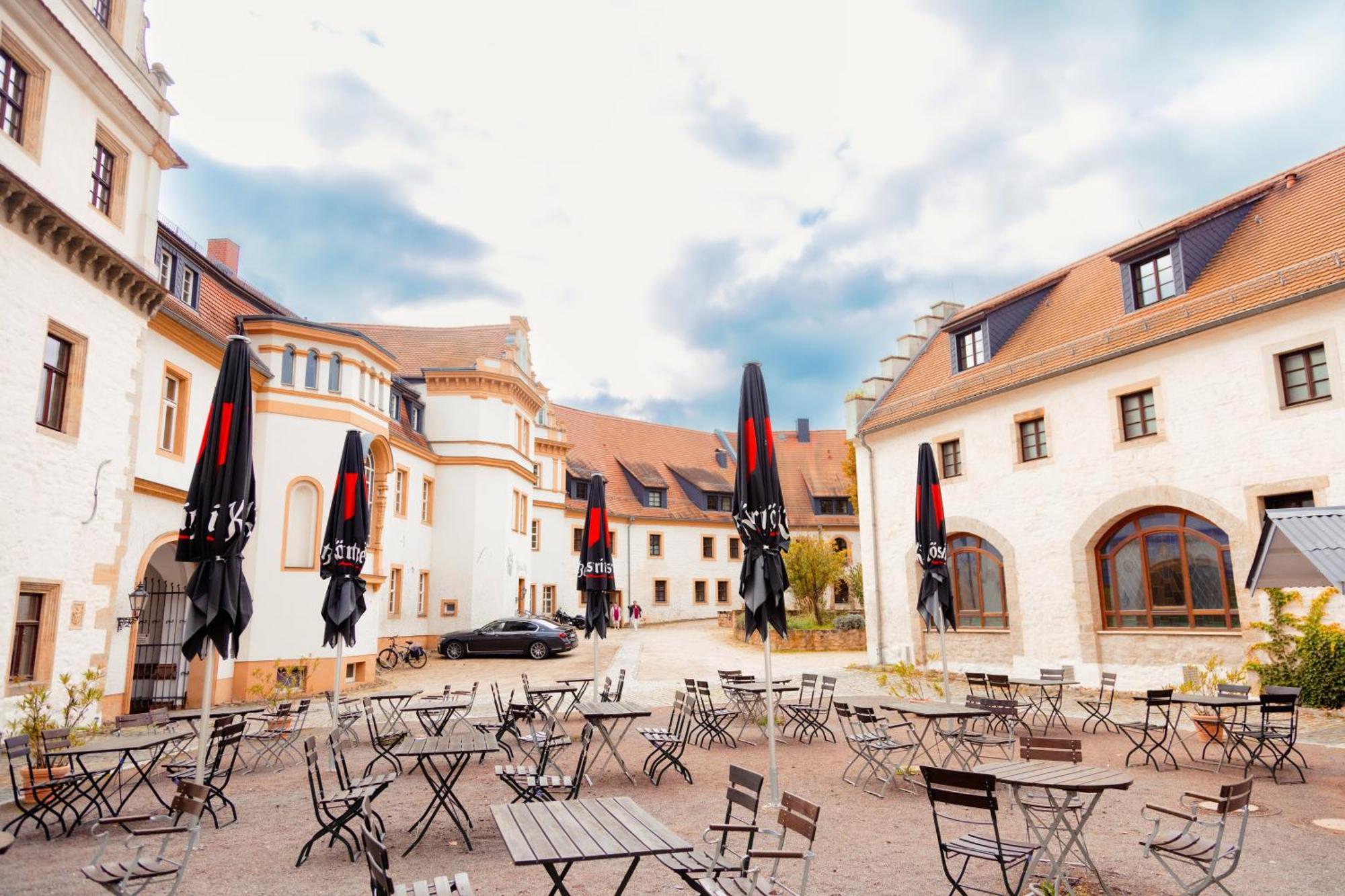 Hotel Schloss Schkopau Ngoại thất bức ảnh