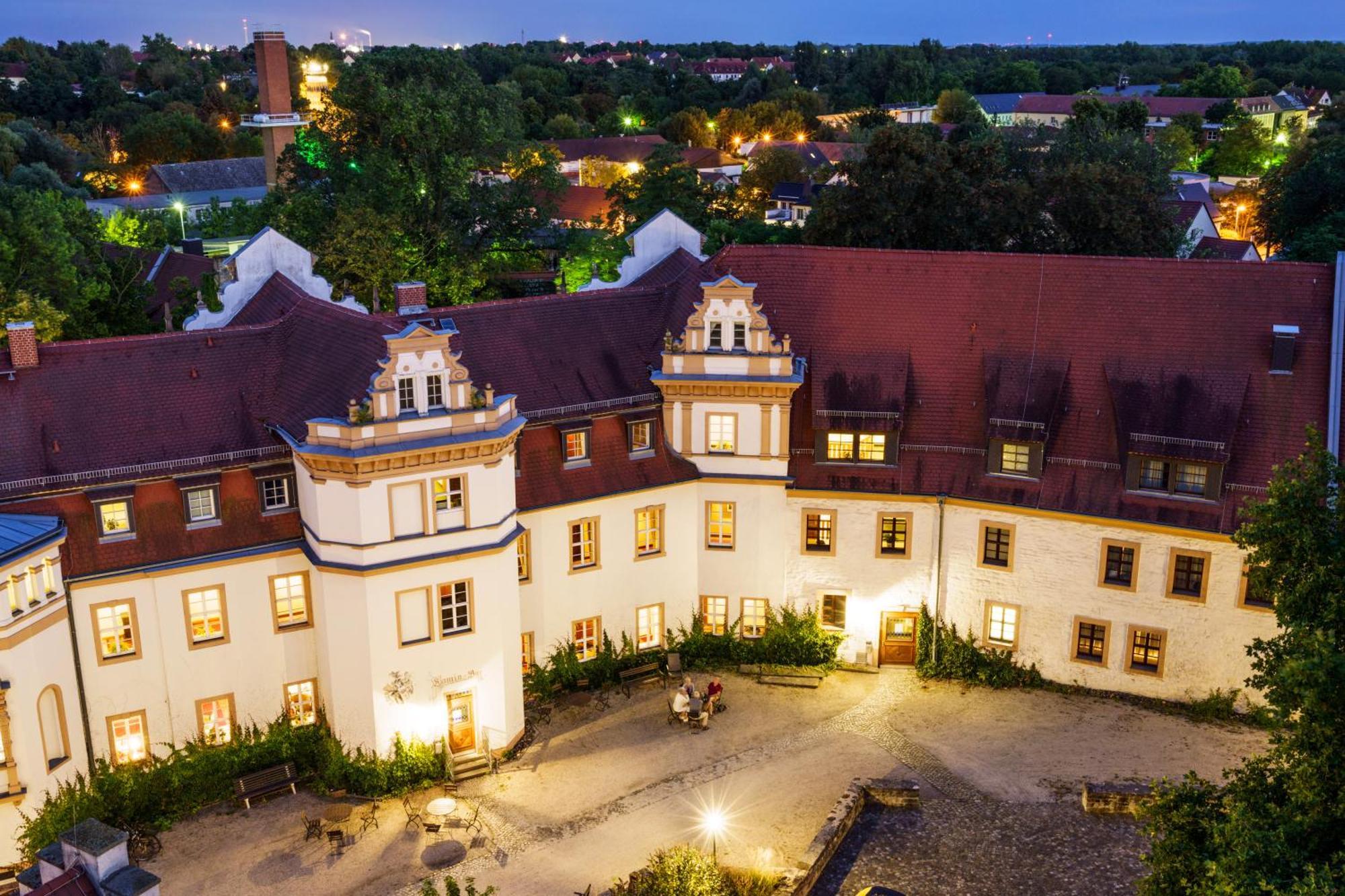 Hotel Schloss Schkopau Ngoại thất bức ảnh