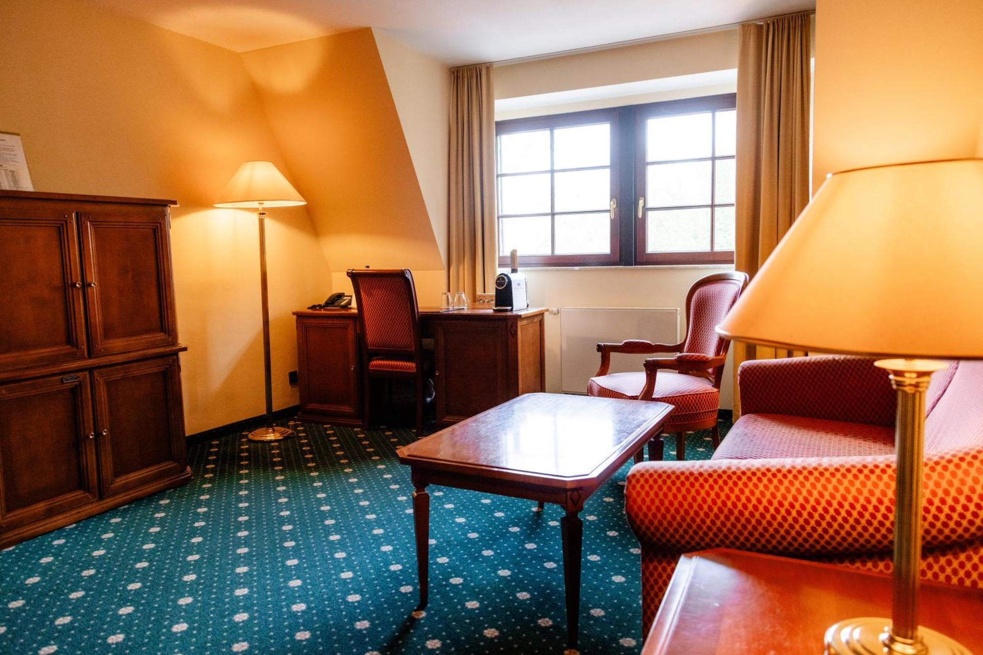 Hotel Schloss Schkopau Ngoại thất bức ảnh